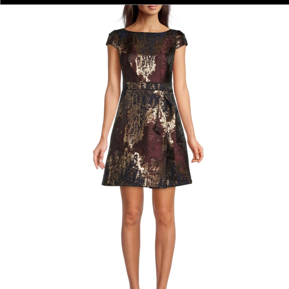 Vince Camuto Dress
